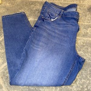 ‼️NWOT‼️ Old Navy Rockstar Jeans, 20